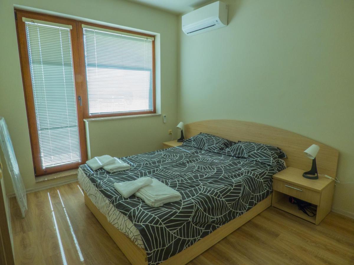 Private Apartment In Cypress Complex 15 Varna Luaran gambar